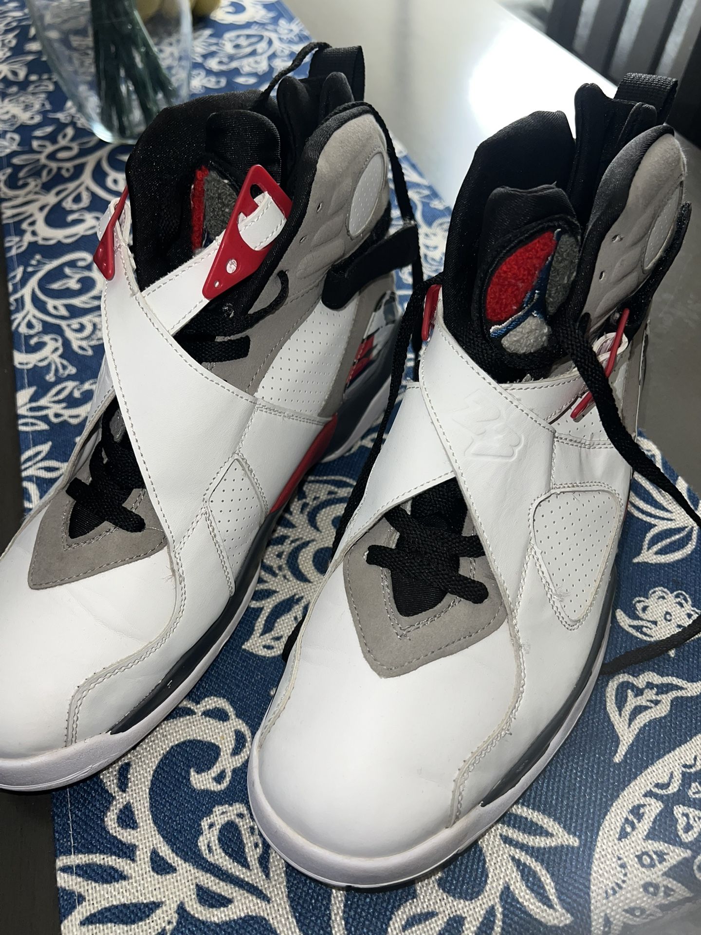 Air Jordan 8 - Size 13 - $200