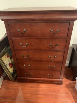 Dresser (cherry color)