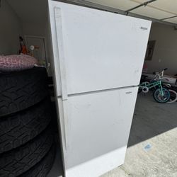 Fridge Works Great ! 