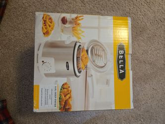 Mini Air fryer (unopened)