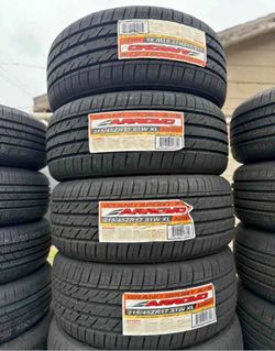 215/45/17 Arroyo vendo un set de llantas nuevas con 50,000 millas de garantía ✅🤩