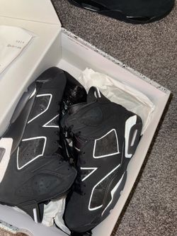 Cap and Gown Jordan 6 size 8 Men
