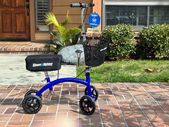 Knee Rover Deluxe Knee Scooter with Basket + NEW Extra Memory Pad