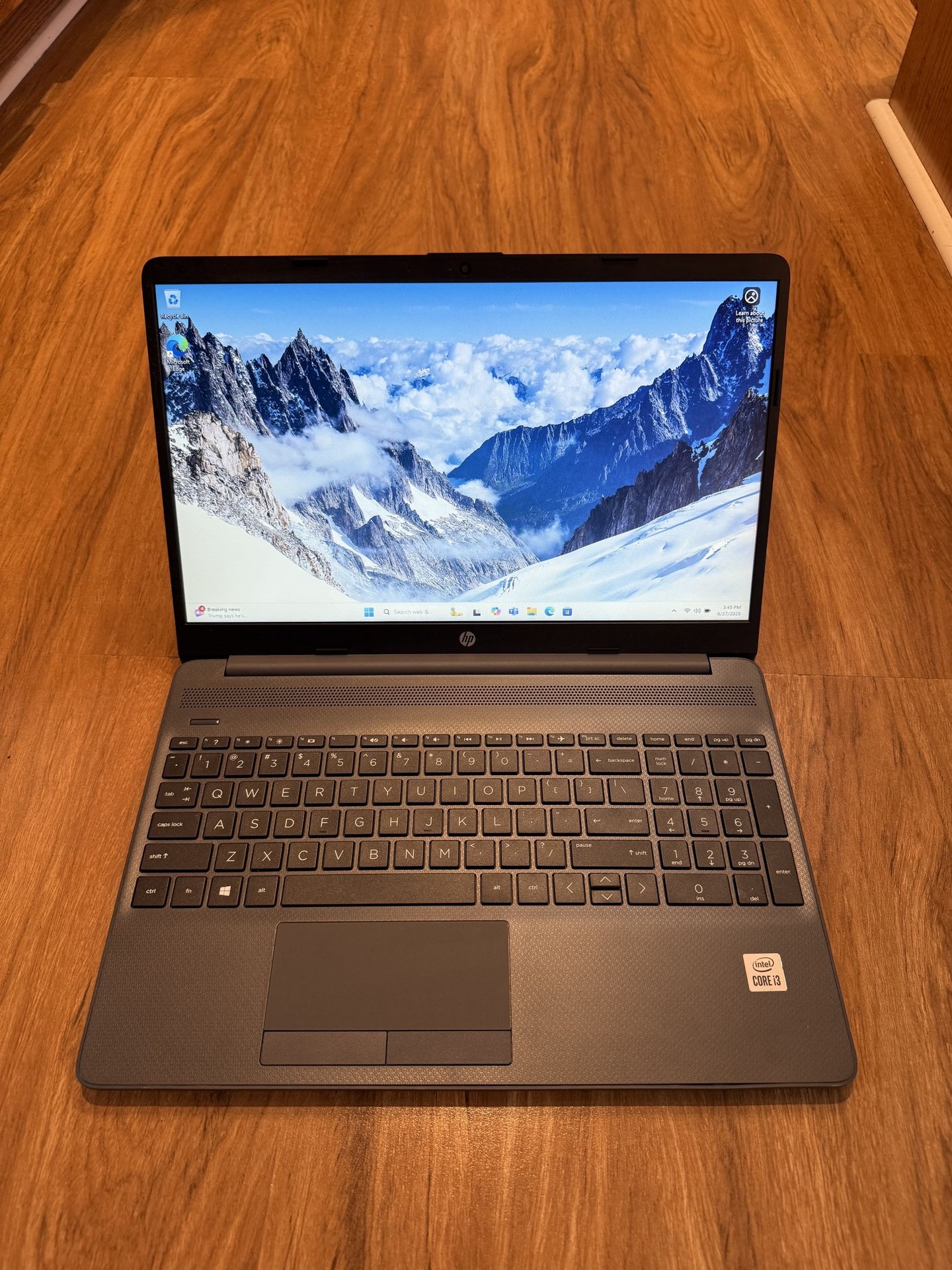 HP 250 G8 NoteBook Core i3 10th gen 16GB Ram 256GB SSD Windows 11 Pro 15.6” UHD Screen Laptop with charger in Excellent Working condition!!!!! Specif