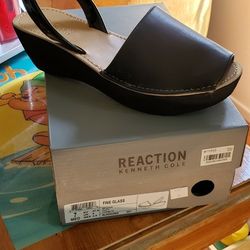 Kenneth Cole Reaction Black Wedge Sandal