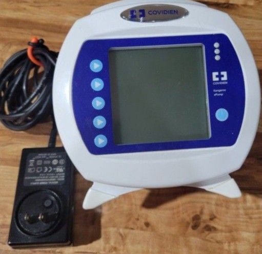 Kovidien Kangaroo ePump Enternal Feeding Pump