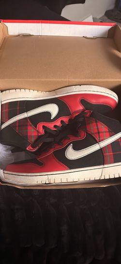 Nike air max High Red/Black Plaid – Size 12