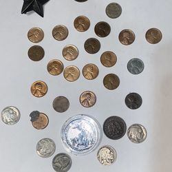 Large lot of wheat pennies a 1 ounce Britannia some of the best wheat pennies I’
