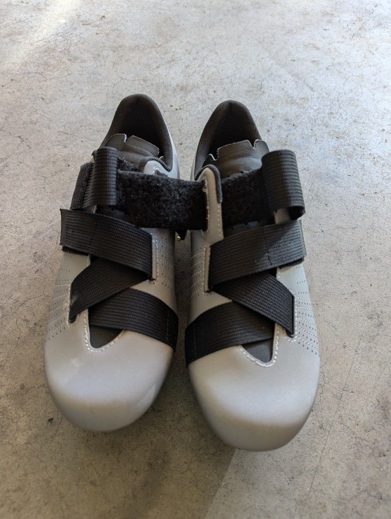 Fizik cycling shoes size 44