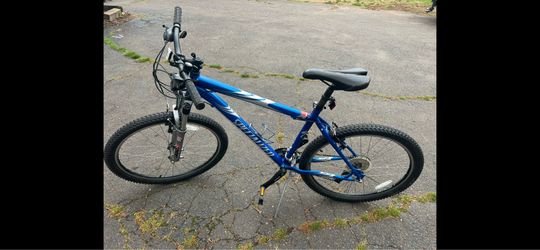 Men’s Specialized bike