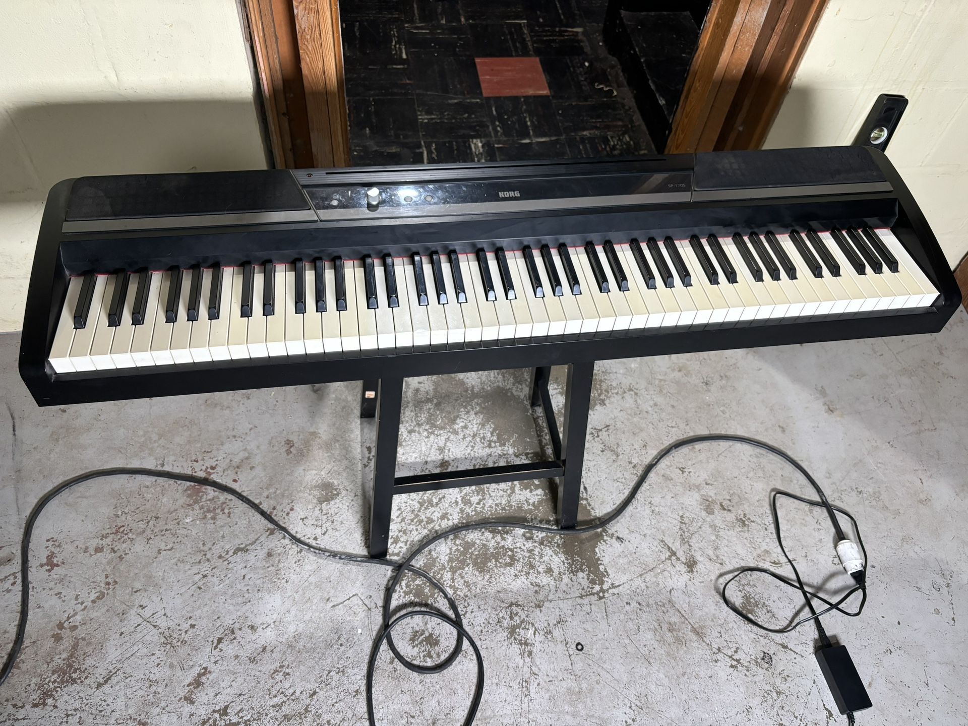 Korg SP-170S keyboard