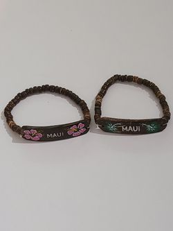 2 Hawaiian Coconut Shell Souvenir Bracelets