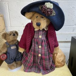 Boyd’s Bears “Justina & Matthew”