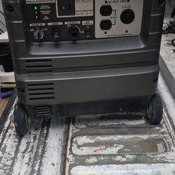 Quiet - HONDA EU3000IS Inverter Generator & Wheel kit EXCELLENT Condition Portable Camping Boat RV