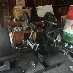 Titan Fitness Shoulder Machine