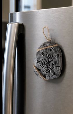 Talisman FROM Serie, Rock 3” Hand-Painted Replica