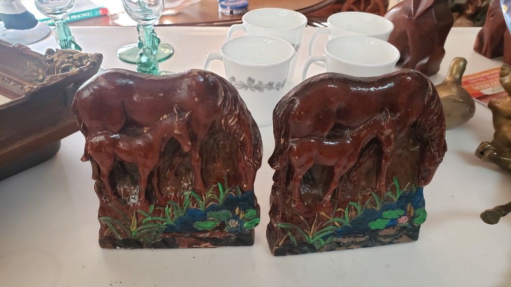 Vintage horse bookends