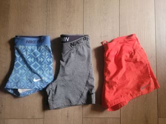 3 items Nike, Nike pro and red short Nike size S and M