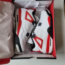 AIR JORDAN, 4 RETRO,  WHITE/FIRE RED-BLACK, 12 M 