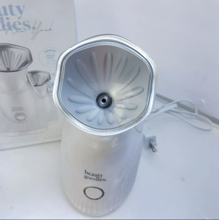 beauty goodies Facial Steamer Nano Ionic Face Steamer Home Facial Humidifier! Brand New