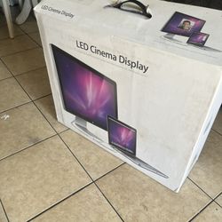 Apple LED Cinema Display 