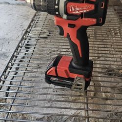Milwaukee Drill 
