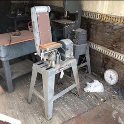 Shopsmith 6” Belt Sander Mounted on Shopsmith Power Station