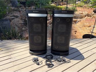 Sony SRS-XP700 Party Speaker Pair with AirPlay 2 Adapters, Perfect for Fourth of July Parties