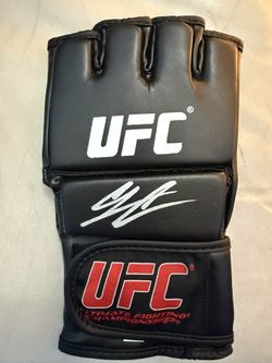 Donald cowboy Cerrone Signed UFC Glove