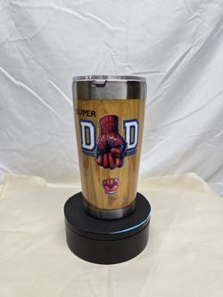 Super Dad 20 oz Tumbler – Painted Wood Grain Look – Spider Hero Fist Bump Design – Epoxy Sealed Stainless Steel Travel Mug – Perfect Gift for Dad