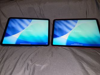 2 iPad GEN 11 wifi blue and pink