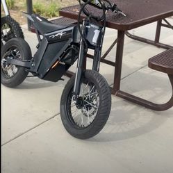 Moded tuttio with sumos