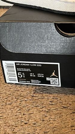 Air Jordan 1 Low GS Size 5.5Y