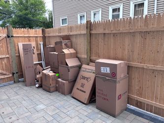 Free Moving Boxes