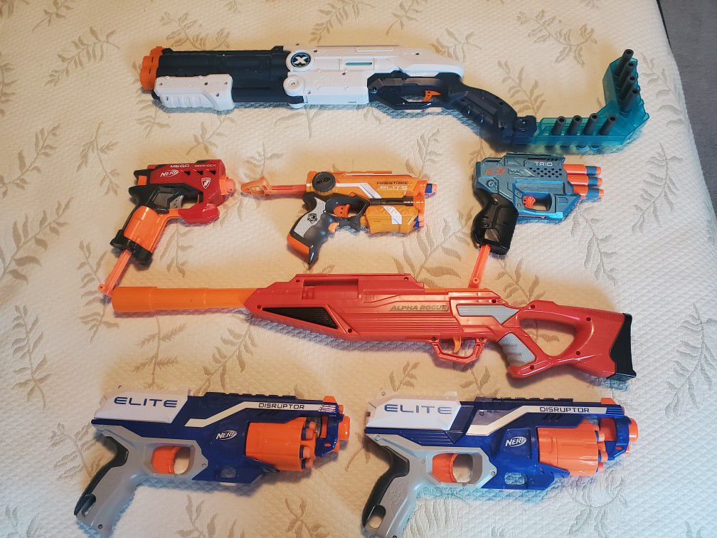 7 NERF Guns