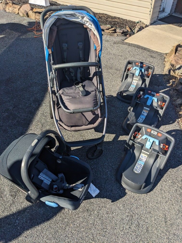 Uppababy Cruz Stroller And Mesa Infant Carseat