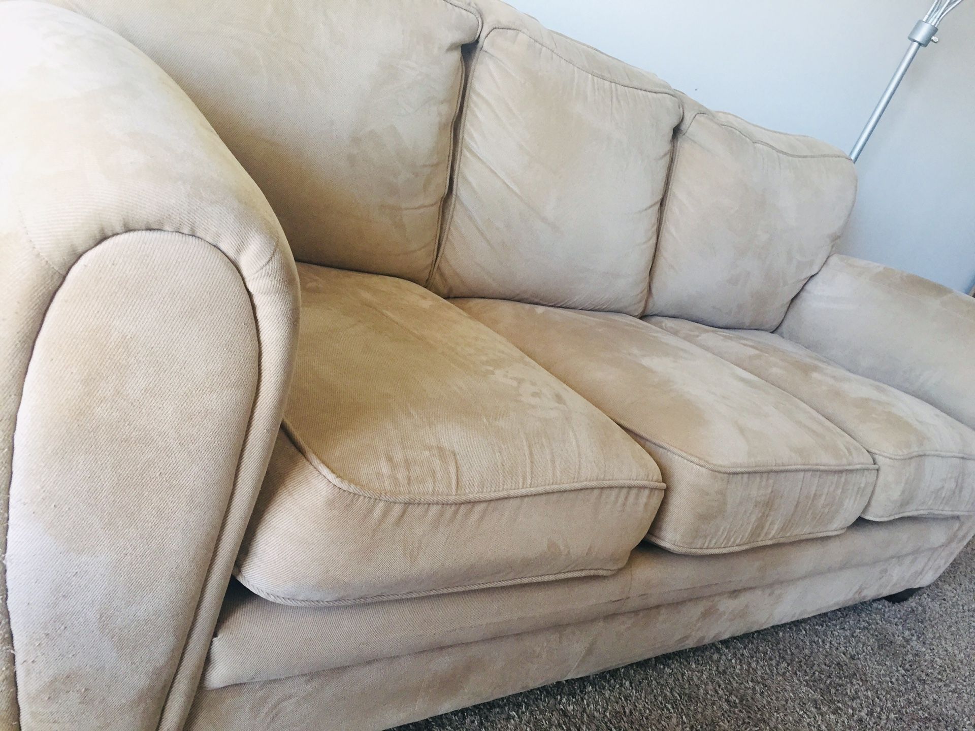 3Seater couch beige, used.