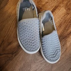 Ugg Girls Shoes Size 10