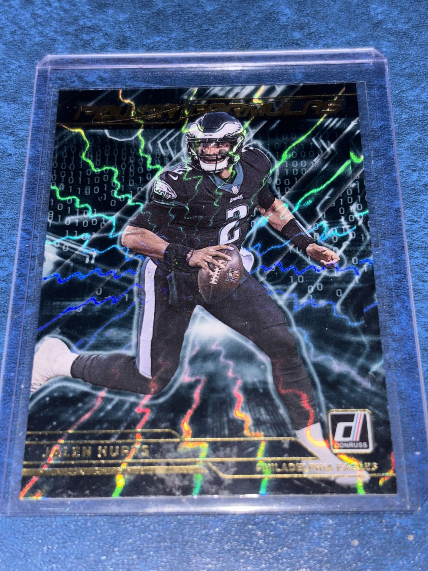 Jalen Hurts Refractor Football Card