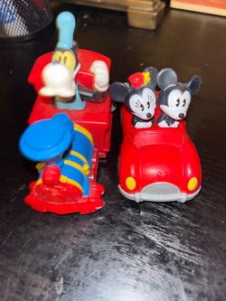 Disney Mickey Minnie Goofy Toy Train