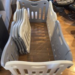 Baby Care Play Pen 31.6 Sq. Ft. Reconfigurable With Latching Gate