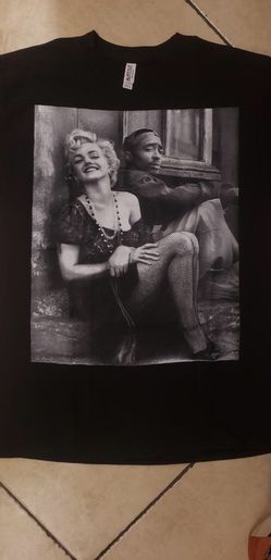 Tupac and Marilyn Monroe shirt