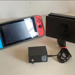 Nintendo Switch 