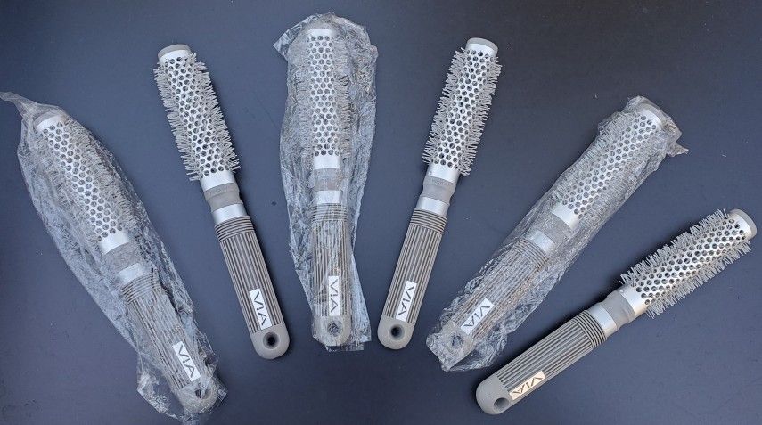 VIA Hair Brush Model #110 *NeW* SaLe*