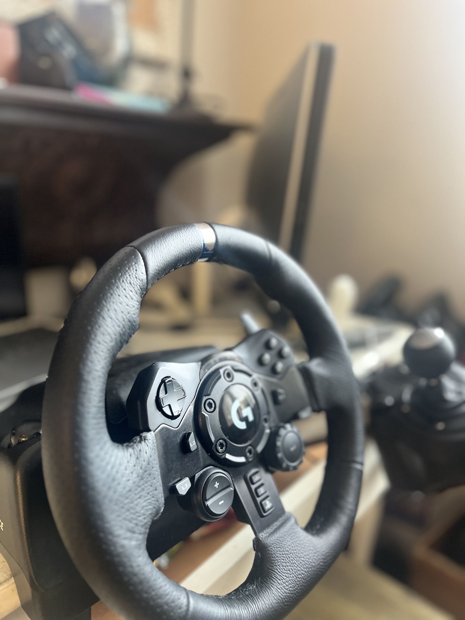 Logitech G29