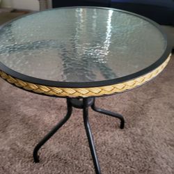 Out  door & in door  Table For $25