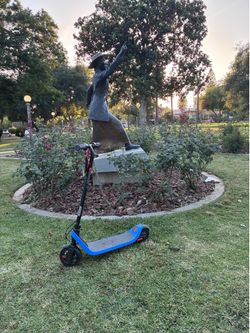 E scooter