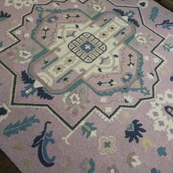 Stunning Look Lilac 5x7 Rug Excellent Condition