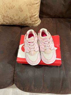 Tenis Nike talla 10c