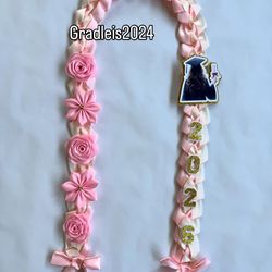 pretty graduation lei
